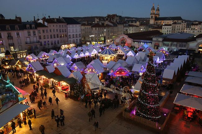 Marché de la Saint Nicolas à Nancy Marché de la Saint Nicolas à Nancy